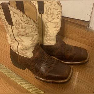 Mens boots brand new, size 9.5 EE